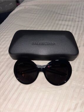 Balenciaga Women’s Black Round Oversized Sunglasses